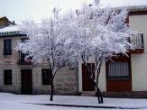 Una calle nevada en Solosancho