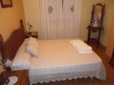 dormitorio de matrimonio amplio