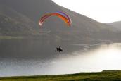 VUELE SOBRE EL LAGO